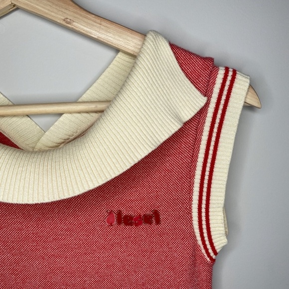 RARE Diesel Red Sleeveless Top w/ Front Neck Fold - Picture 5 of 10